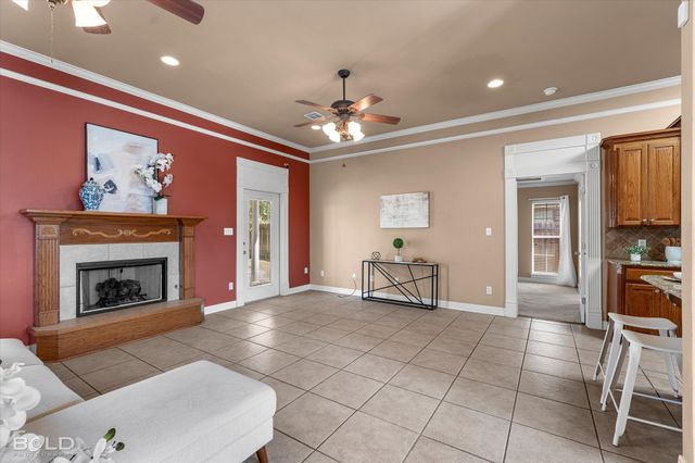 504 Brunswick Gardens, Haughton, LA 71037