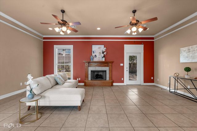 504 Brunswick Gardens, Haughton, LA 71037
