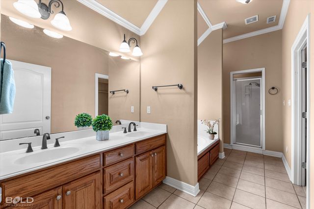 504 Brunswick Gardens, Haughton, LA 71037