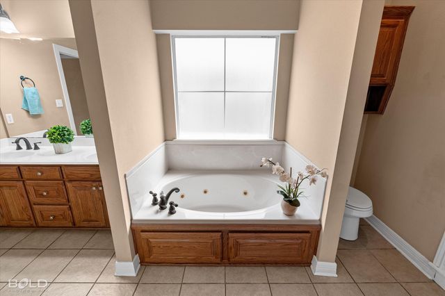 504 Brunswick Gardens, Haughton, LA 71037