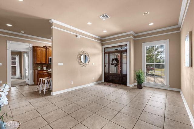 504 Brunswick Gardens, Haughton, LA 71037