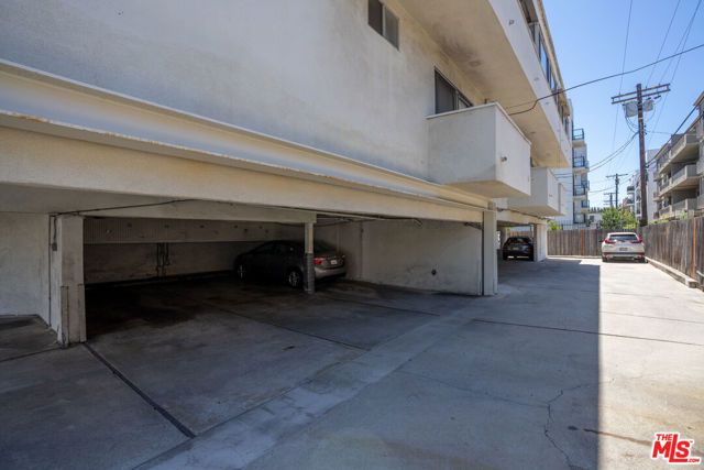 1041 S Corning Street, Los Angeles, CA 90035