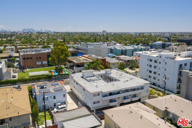 1041 S Corning Street, Los Angeles, CA 90035