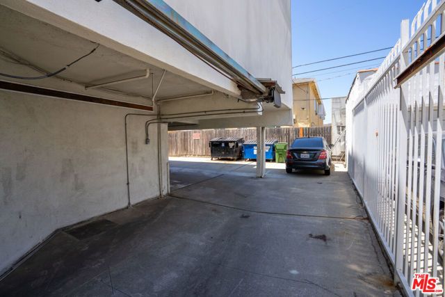 1041 S Corning Street, Los Angeles, CA 90035