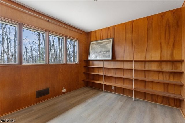 42 Stouts Rd, Montgomery Twp., NJ 08558