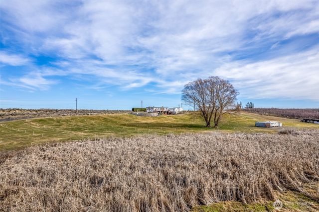 19773 W Hwy 28, Quincy, WA 98848