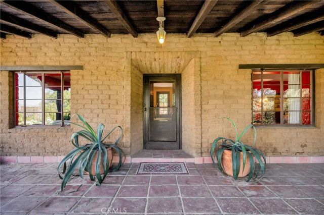 6146 Hawarden Drive, Riverside, CA 92506