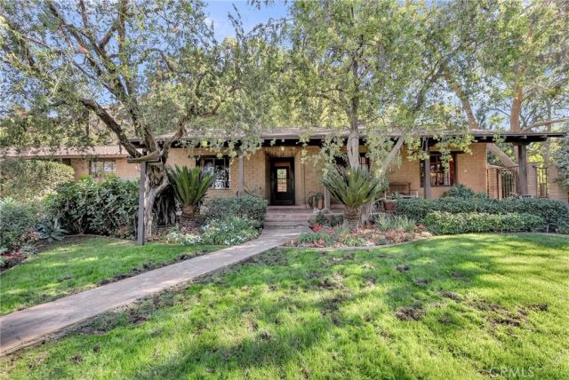 6146 Hawarden Drive, Riverside, CA 92506
