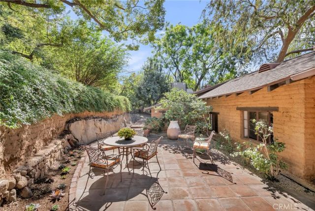 6146 Hawarden Drive, Riverside, CA 92506