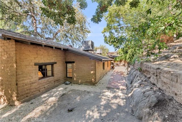 6146 Hawarden Drive, Riverside, CA 92506