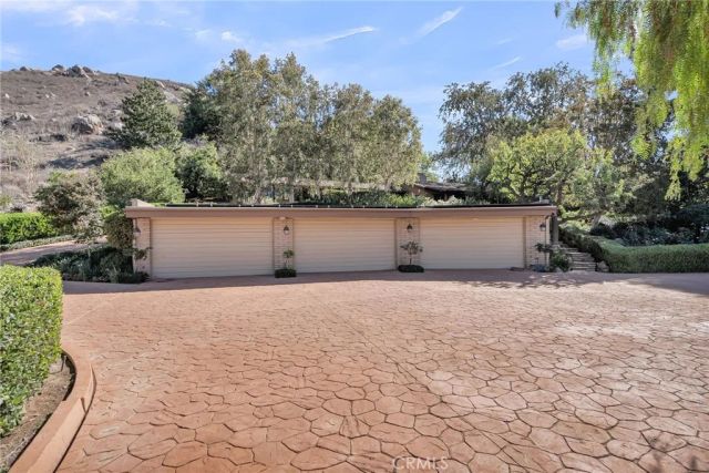 6146 Hawarden Drive, Riverside, CA 92506