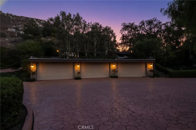 6146 Hawarden Drive, Riverside, CA 92506