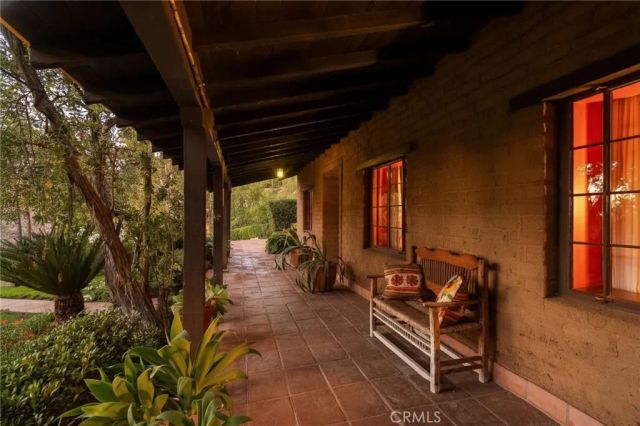 6146 Hawarden Drive, Riverside, CA 92506