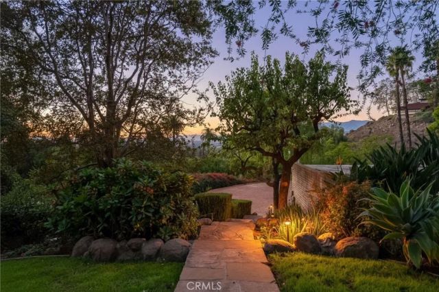 6146 Hawarden Drive, Riverside, CA 92506