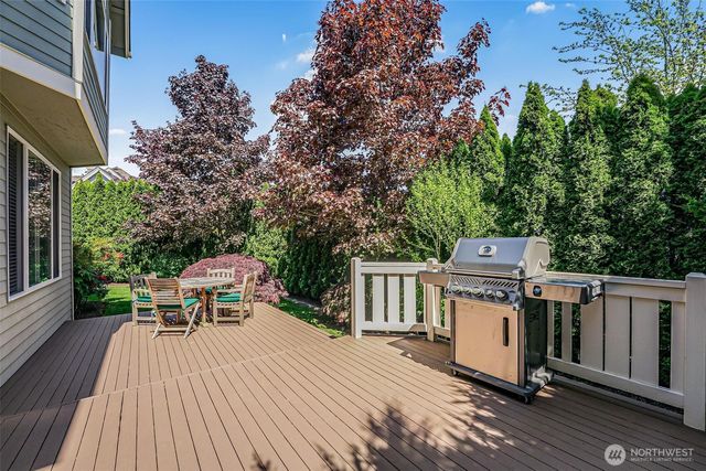 7124 Chanticleer Avenue SE, Snoqualmie, WA 98065
