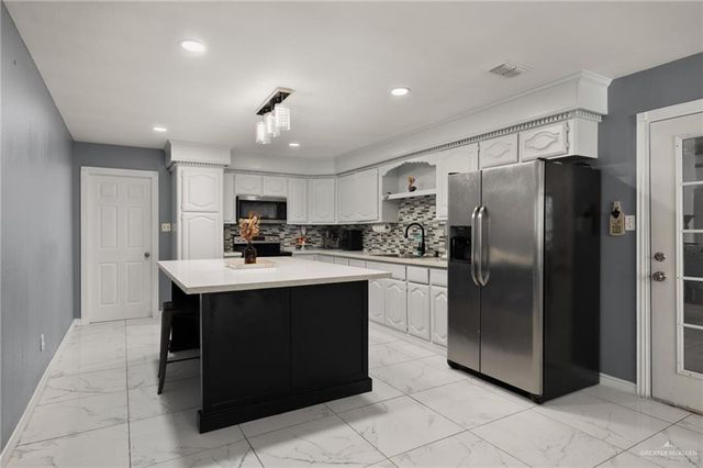 502 W Jones Avenue, Pharr, TX 78577