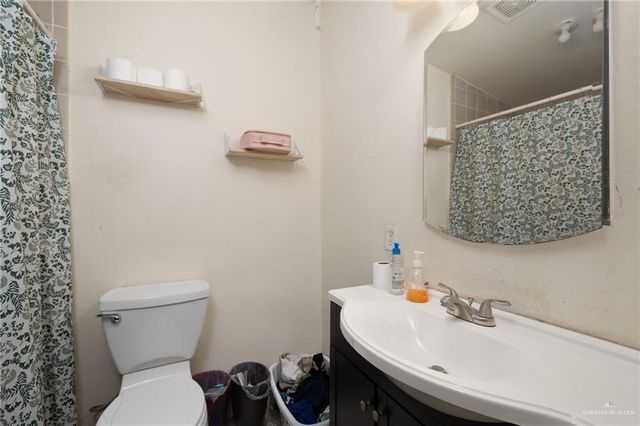 502 W Jones Avenue, Pharr, TX 78577