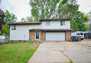 2213 W 22nd Ave, Emporia, KS 66801