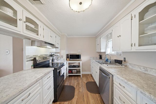 12410 Roy Road, Brookside, TX 77581