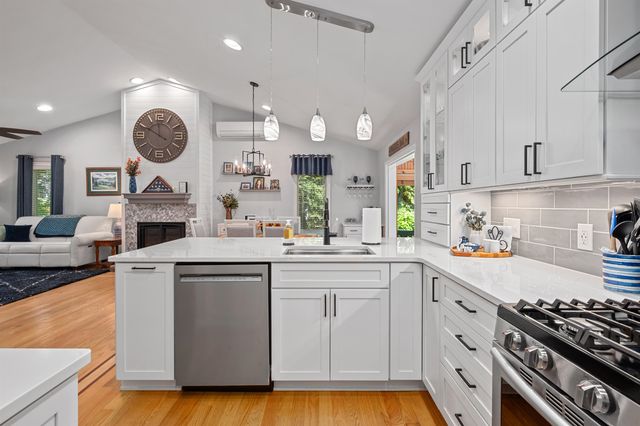 53 Drummer Trail, Laconia, NH 03246