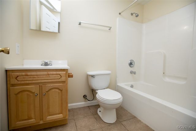 407 E 2nd St, Farmville, VA 23901