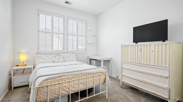 1532 Pinebrook Pl, Santa Rosa, CA 95403