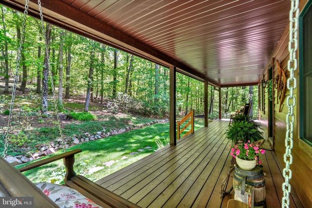 2385 BREMER RD, Dover, PA 17315