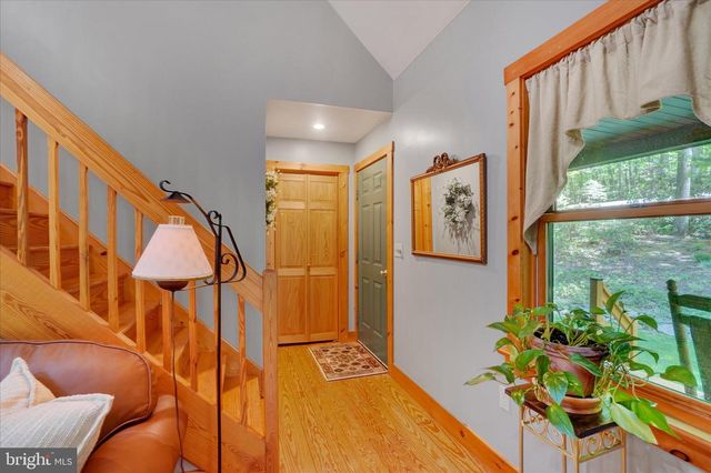 2385 BREMER RD, Dover, PA 17315