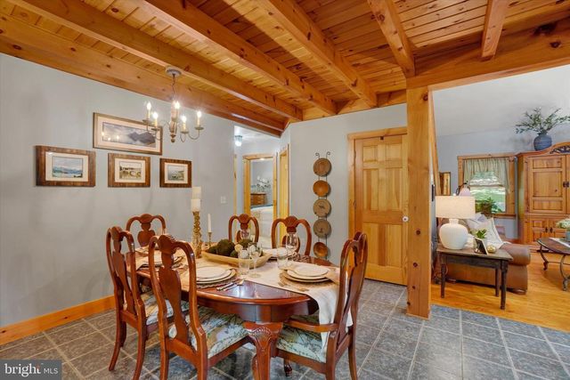 2385 BREMER RD, Dover, PA 17315