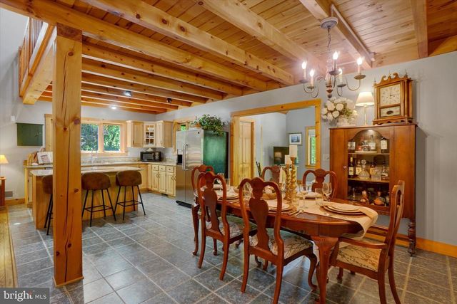 2385 BREMER RD, Dover, PA 17315