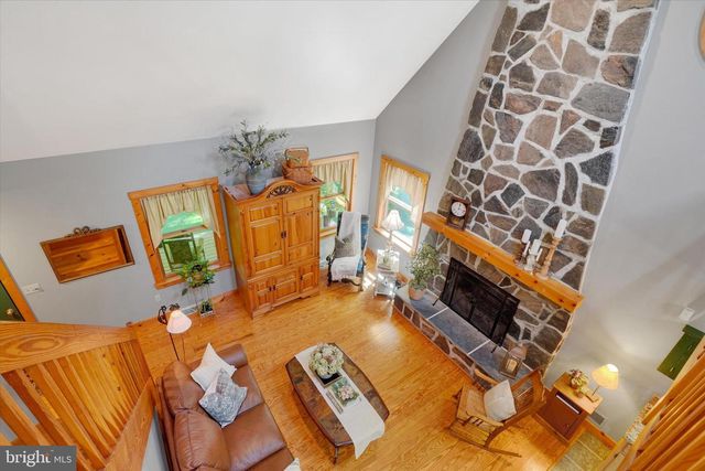2385 BREMER RD, Dover, PA 17315