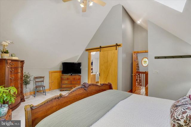 2385 BREMER RD, Dover, PA 17315