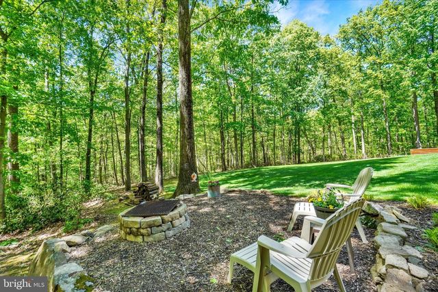 2385 BREMER RD, Dover, PA 17315