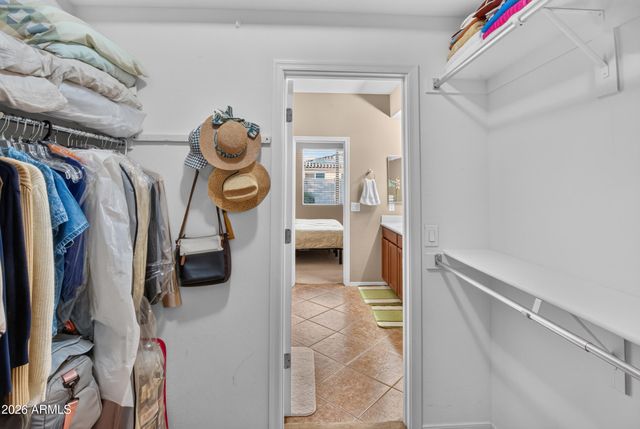 16990 W GIBSON Lane, Goodyear, AZ 85338