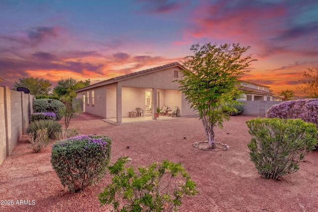 16990 W GIBSON Lane, Goodyear, AZ 85338