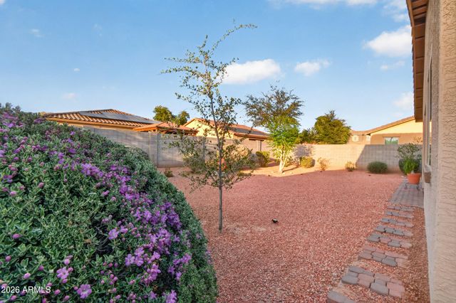 16990 W GIBSON Lane, Goodyear, AZ 85338