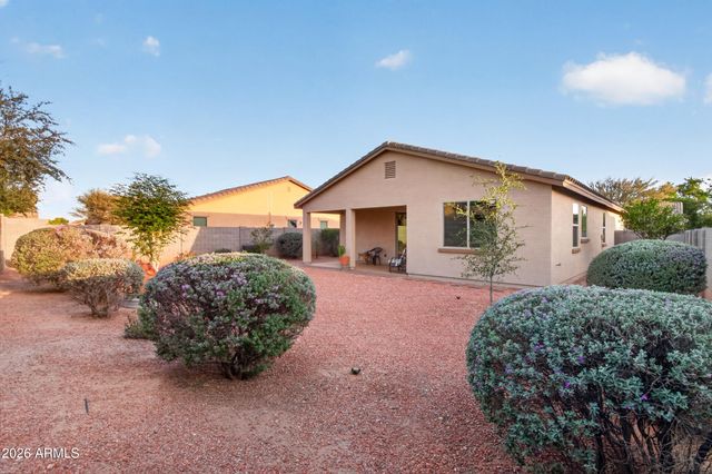 16990 W GIBSON Lane, Goodyear, AZ 85338
