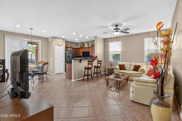 16990 W GIBSON Lane, Goodyear, AZ 85338