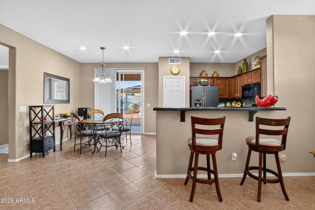 16990 W GIBSON Lane, Goodyear, AZ 85338