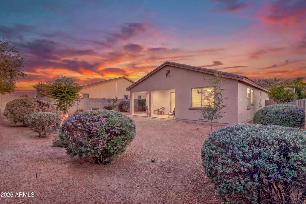 16990 W GIBSON Lane, Goodyear, AZ 85338 — photo 3