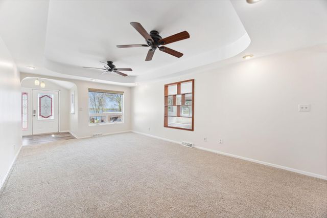 19797 612th Avenue, Litchfield, MN 55355