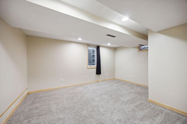 19797 612th Avenue, Litchfield, MN 55355