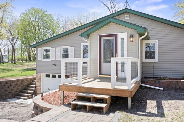 19797 612th Avenue, Litchfield, MN 55355