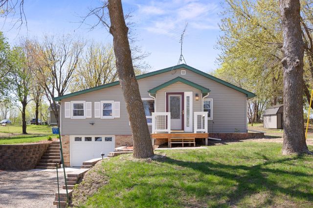 19797 612th Avenue, Litchfield, MN 55355