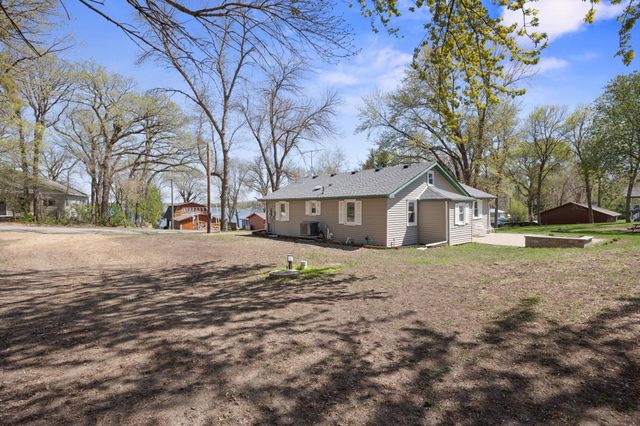 19797 612th Avenue, Litchfield, MN 55355