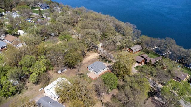 19797 612th Avenue, Litchfield, MN 55355