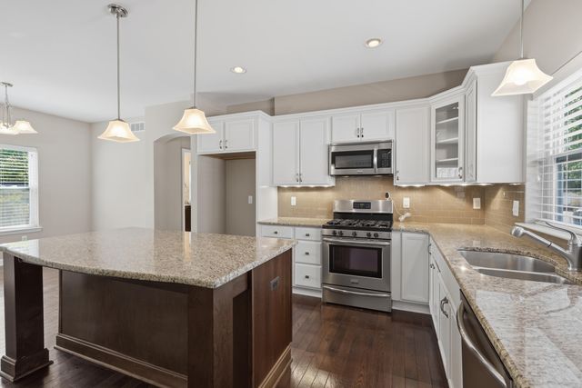 302 Dewey Street, Royal Oak City, MI 48067