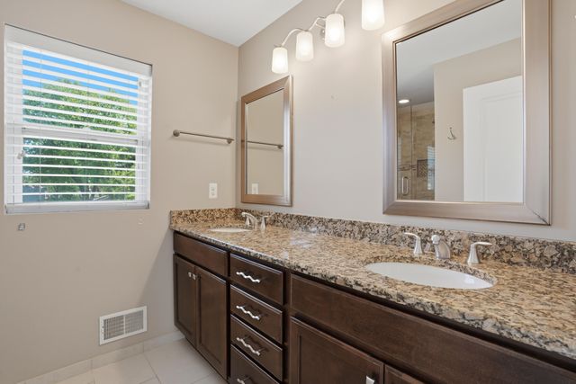 302 Dewey Street, Royal Oak City, MI 48067