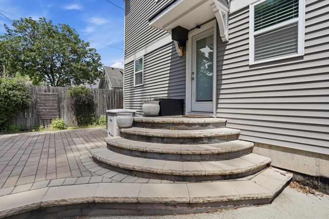 302 Dewey Street, Royal Oak City, MI 48067