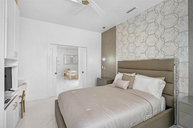 4146 WESTBOURNE CIRCLE, Sarasota, FL 34238